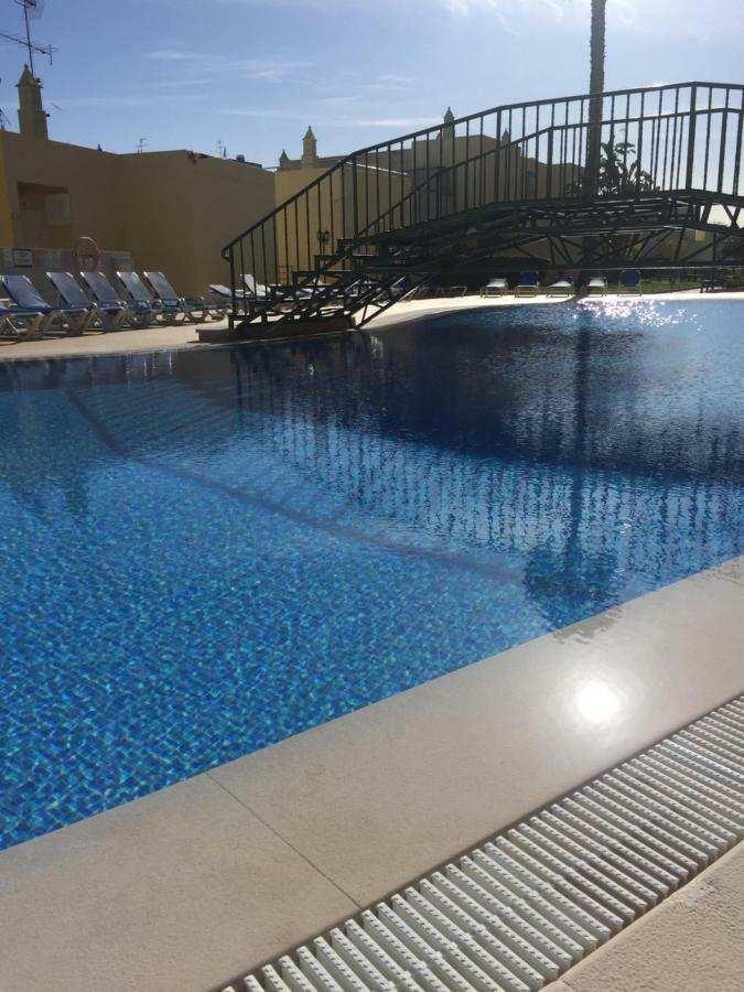 Condominio Do Mar Lagos Exterior photo